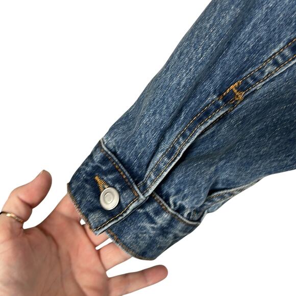 Victoria's Secret Unveil Jean Trucker Jacket Sherpa Collar Women's Size Medium - Picture 5 of 9